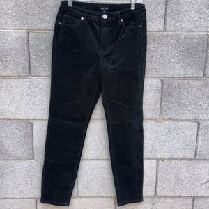 NWOT Wall Way Corduroy Dark Green Olive Pants Size 8